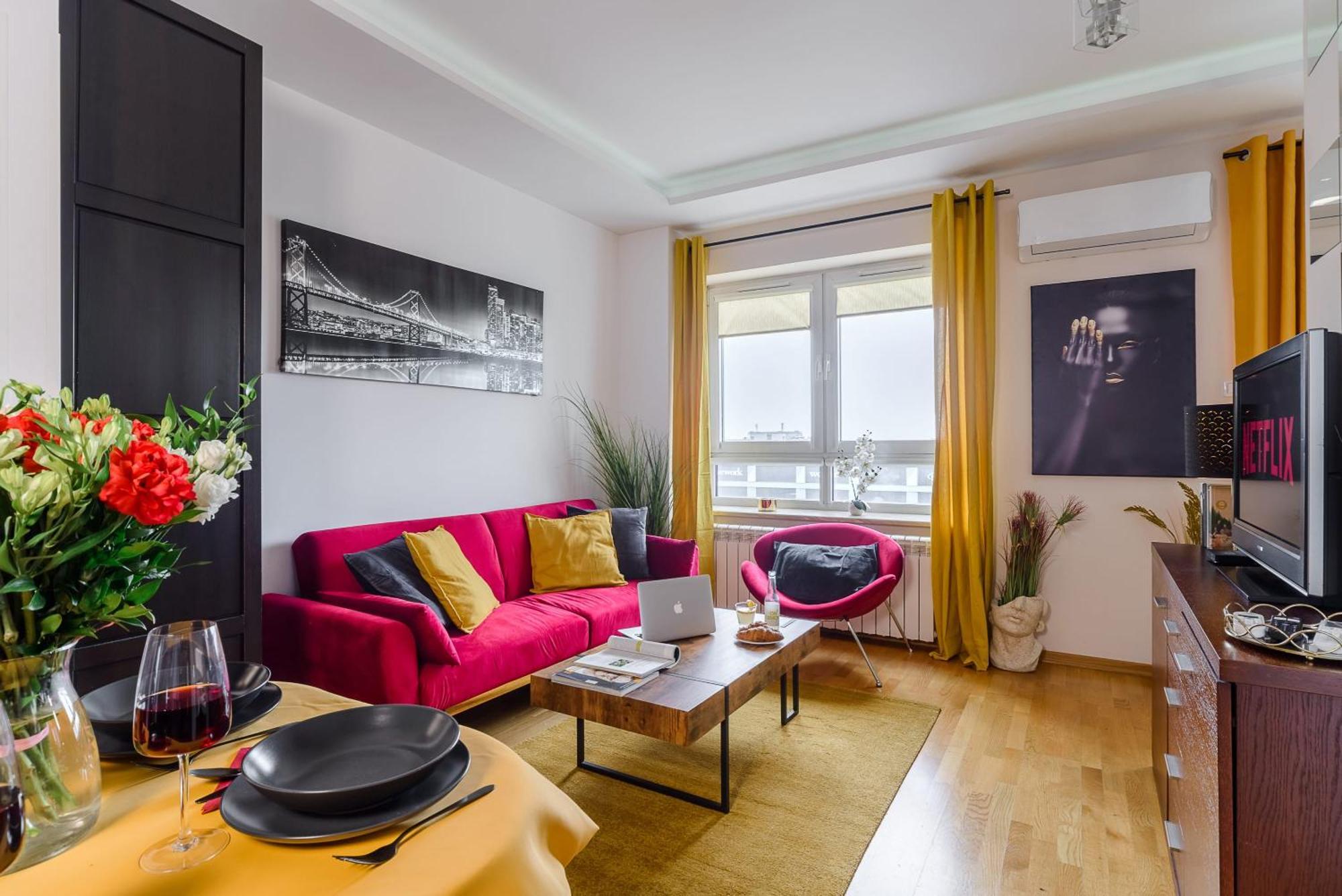 Lumina With Balcony Platinum Tower * Varsovia